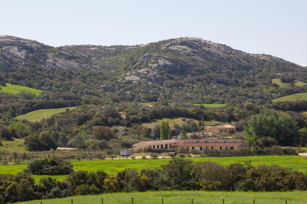 Agriturismo Lu Branu Arzachena Zewnętrze zdjęcie